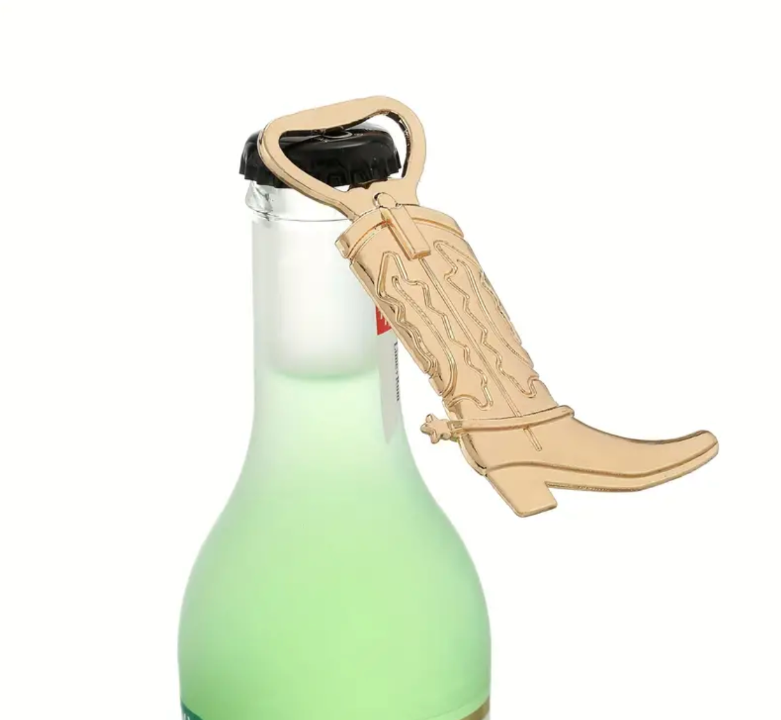 Saddle up for a good time with your loved one's using our Cowboy Boot Bottle Opener! 🤠 Adorned in shiny gold plating, this unique opener is the perfect addition to a western bar cart, and pairs perfectly with a themed party.
With a solid gold exterior and durable construction, this 3.15" x 2.17" bottle opener makes an exquisite gift for party guests, beer enthusiasts, and homeowners alike. Cheers to unforgettable celebrations! 🎉